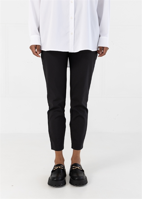 Stella Pant Sort 7/8 Benlængde